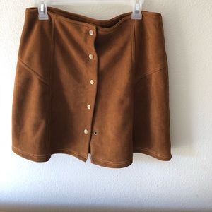 Suede skirt (Boohoo)